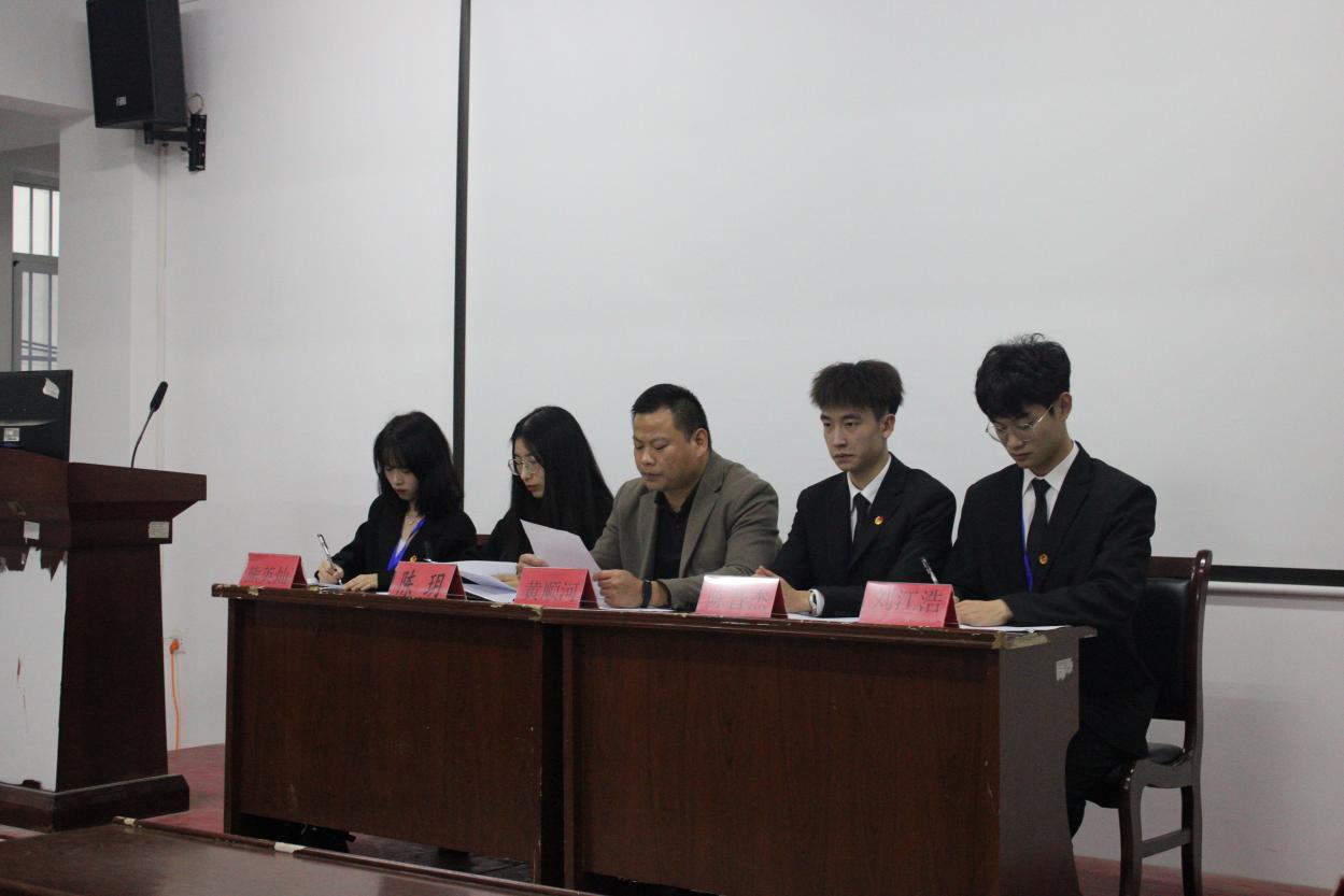 同心聚力学代会 逐梦青春向未来  ——Beat365官网第十二次学生代表大会胜利召开