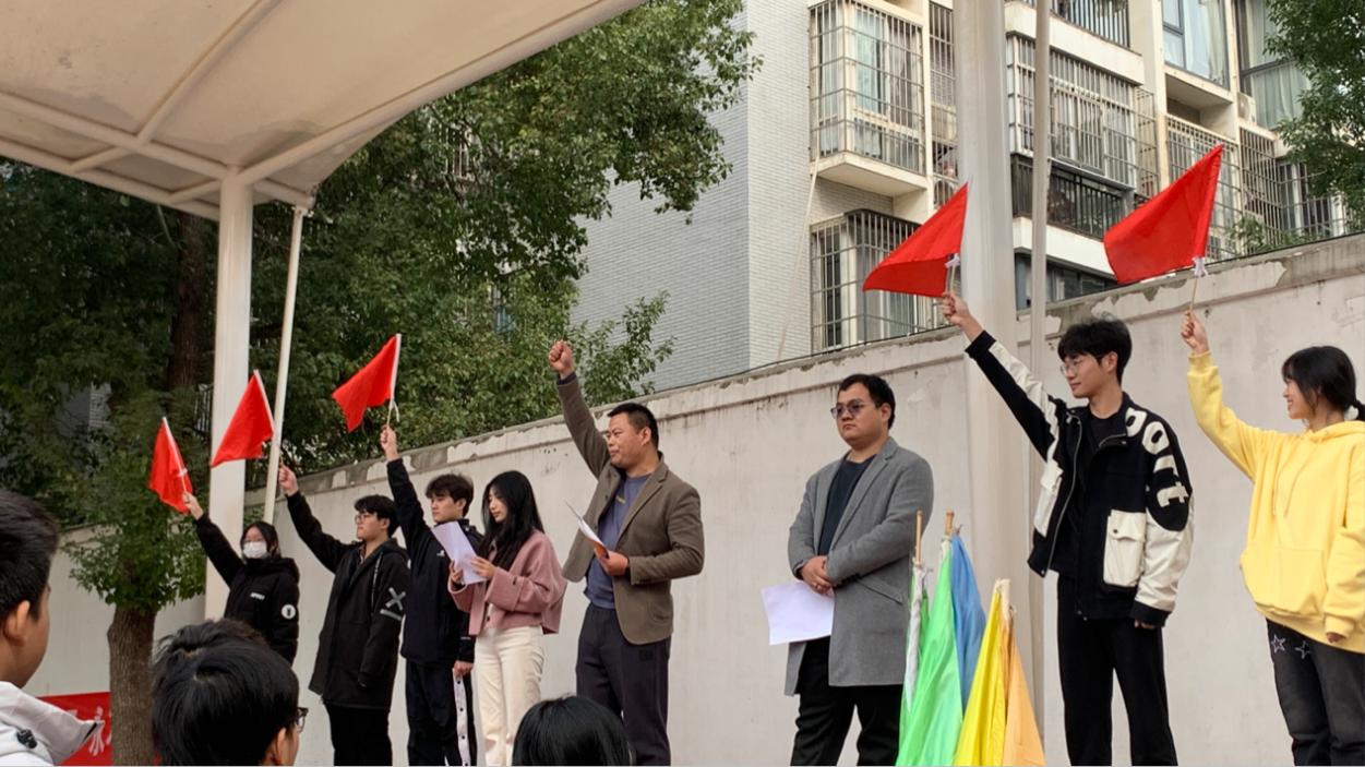 凝心聚力 励志笃行    —— Beat365官网2023年下半年团委、学生会干部培训顺利完成