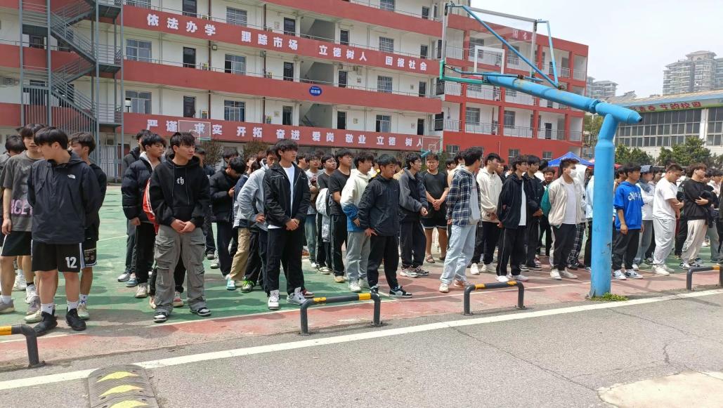 青春“篮”不住，热血不止步 —Beat365中文官方网站第十八届“希望杯”篮球赛闭幕