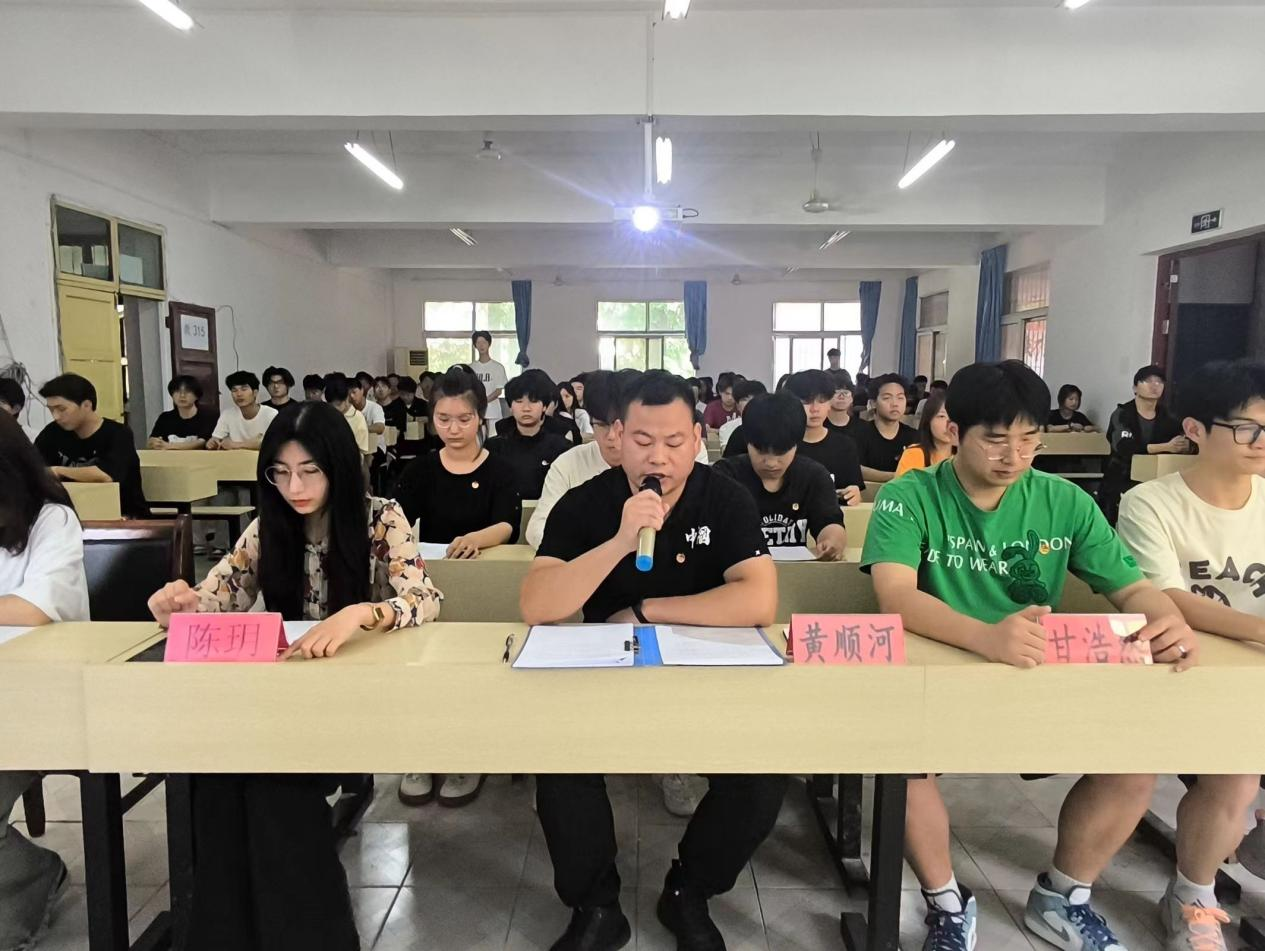 青春心向党，奋斗新征程 ——Beat365中文官方网站第五期团课结业典礼暨入团仪式