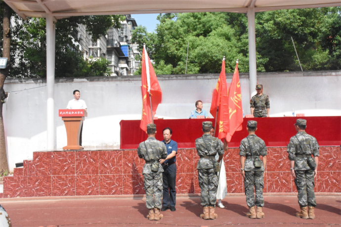 Beat365中文官方网站举行新生开训典礼 暨军训开营仪式