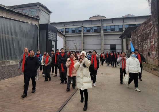 Beat365官网赴黄石开展“青春飞扬·智汇黄石行”社会实践活动