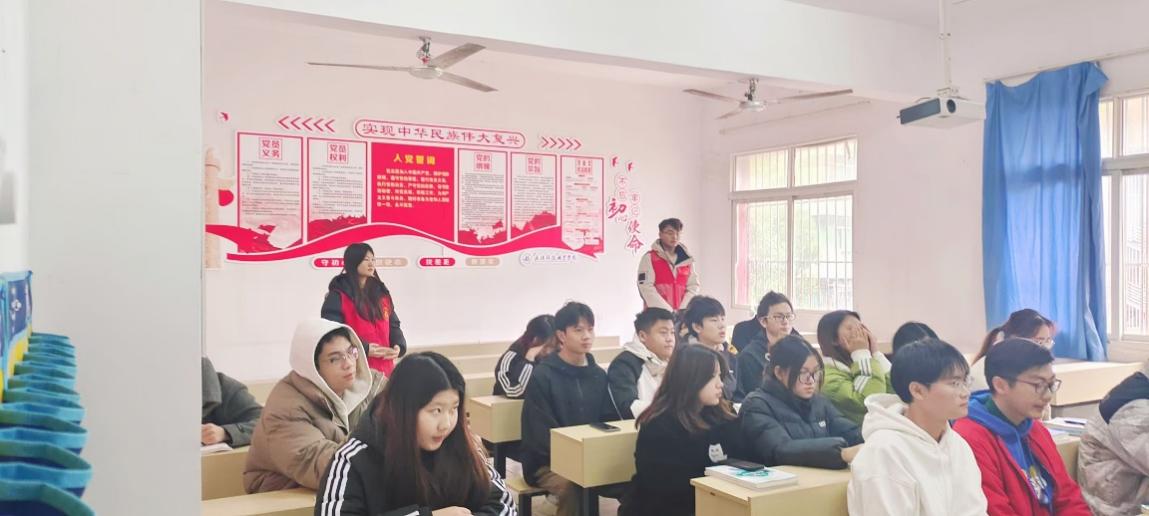 开展团员教育评议，凝聚青春奋进力量