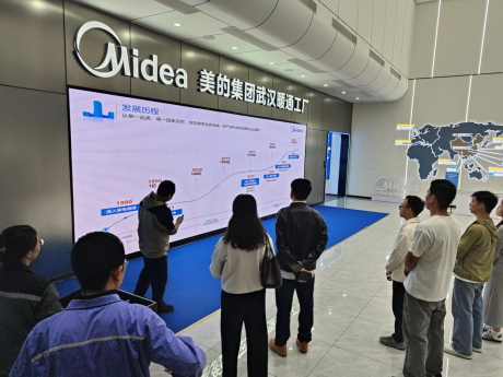 青春盛放 梦想启航——Beat365官网2023级学生赴美的集团开展岗位实习