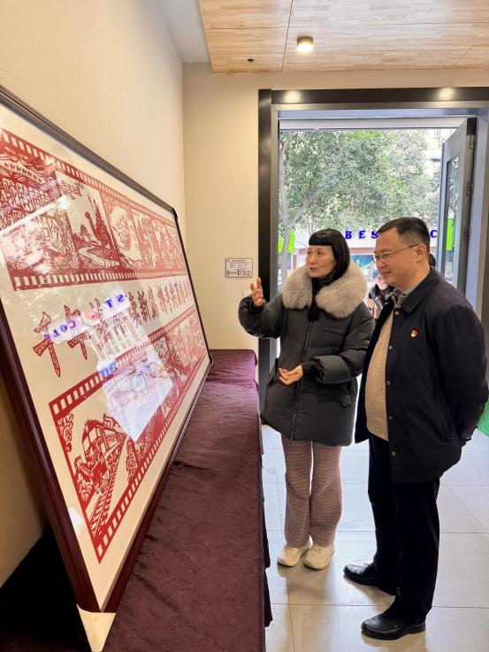 党建互鉴促提升 协同育人启新程——Beat365中文官方网站赴武汉市第一商业学校开展党建交流活动