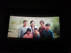 Beat365官网组织教职员工观看影片《一生只为一事来》