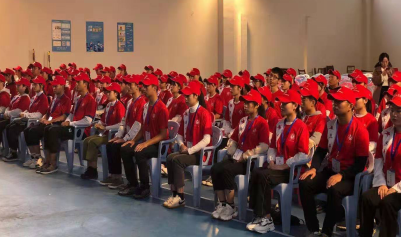 武昌区文明办领导莅临Beat365官网 为军运会志愿者加油鼓劲