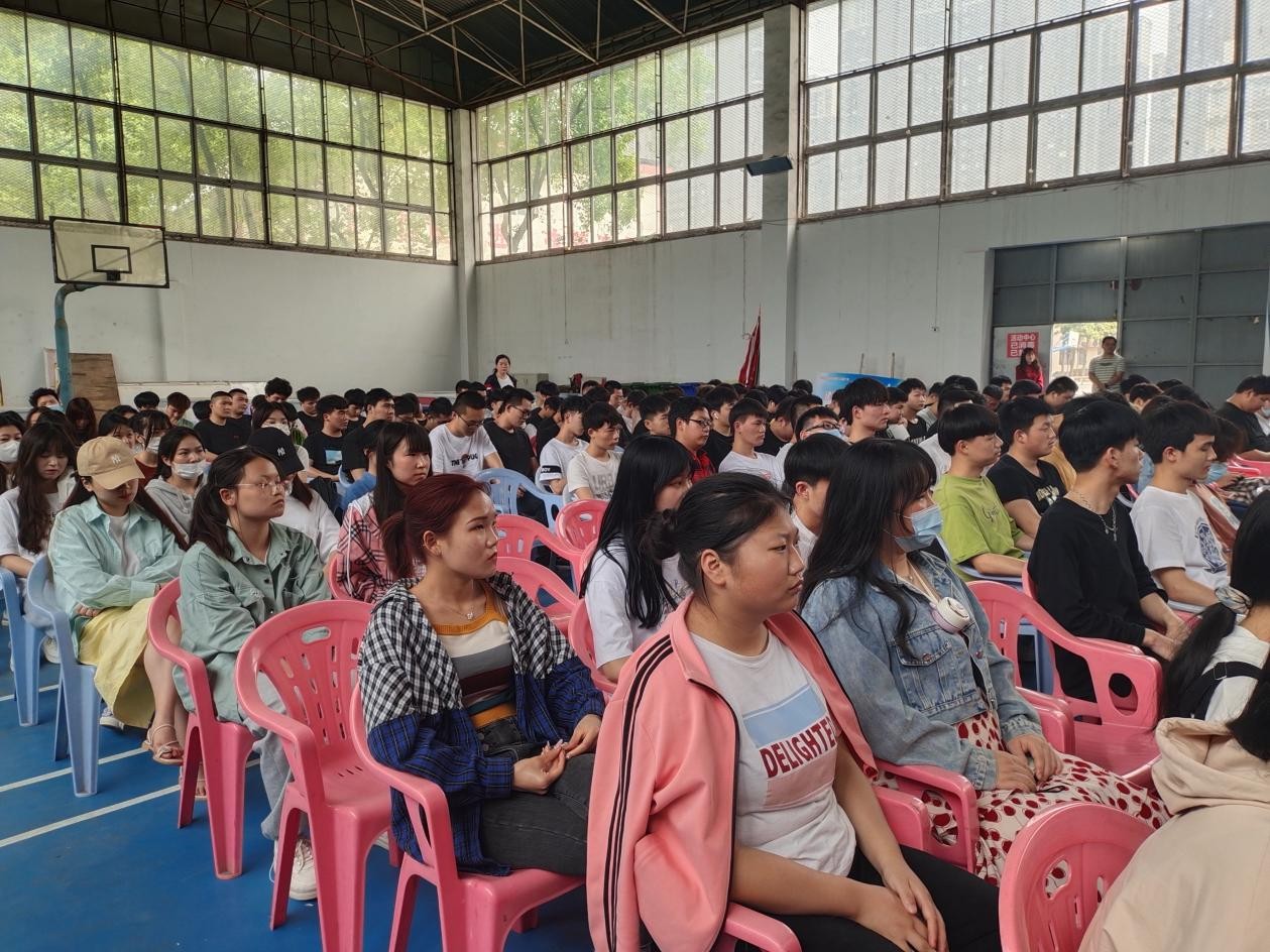 Beat365中文官方网站2020-2021第二学期 党史学习专题教育讲座（第一讲）