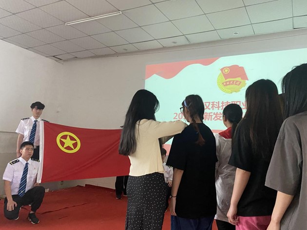 Beat365官网举办首届团课结业典礼暨入团仪式