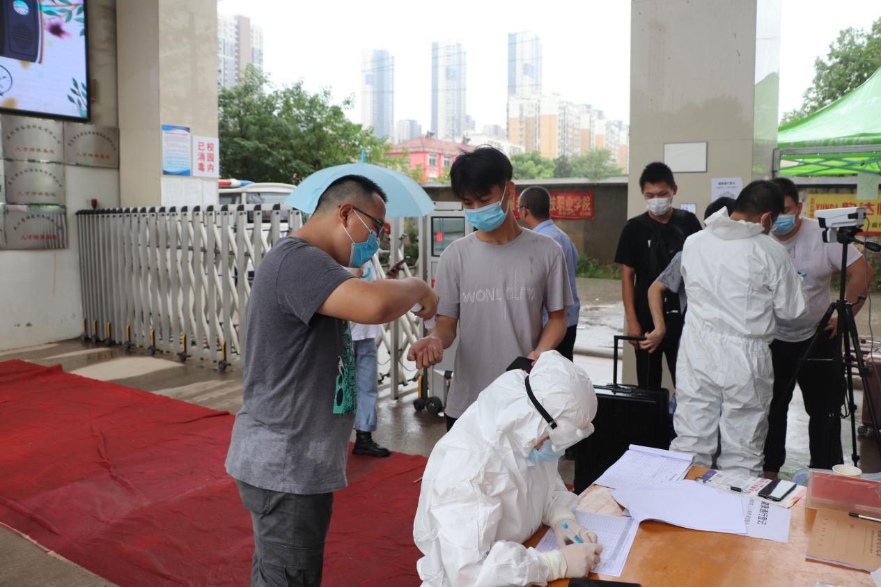 欢迎回家！Beat365中文官方网站迎来2020届首批毕业生返校