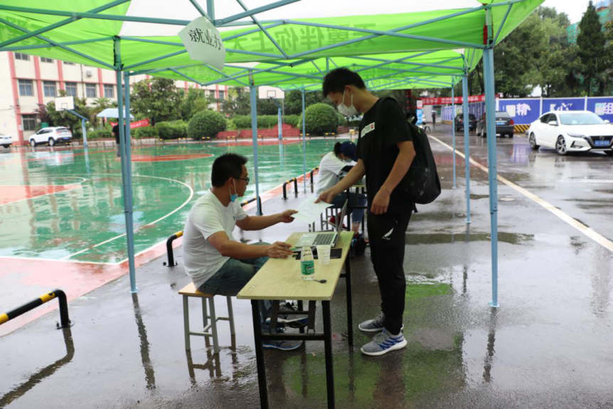 欢迎回家！Beat365中文官方网站迎来2020届首批毕业生返校