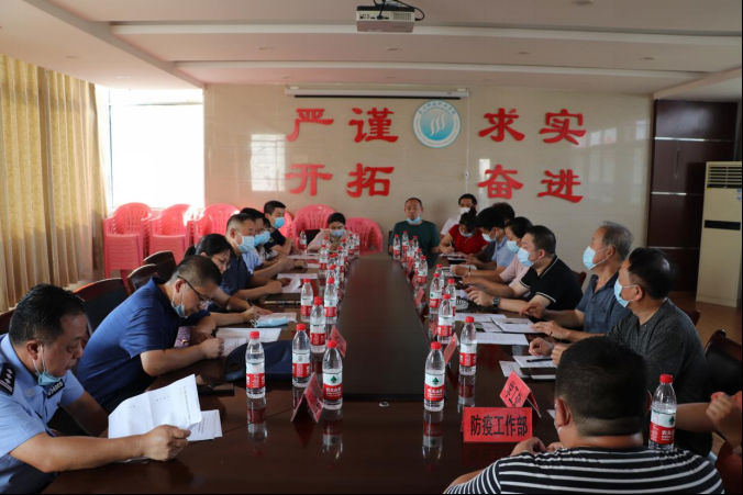 洪山区开学工作组评估工作专班莅临Beat365官网指导秋季开学工作