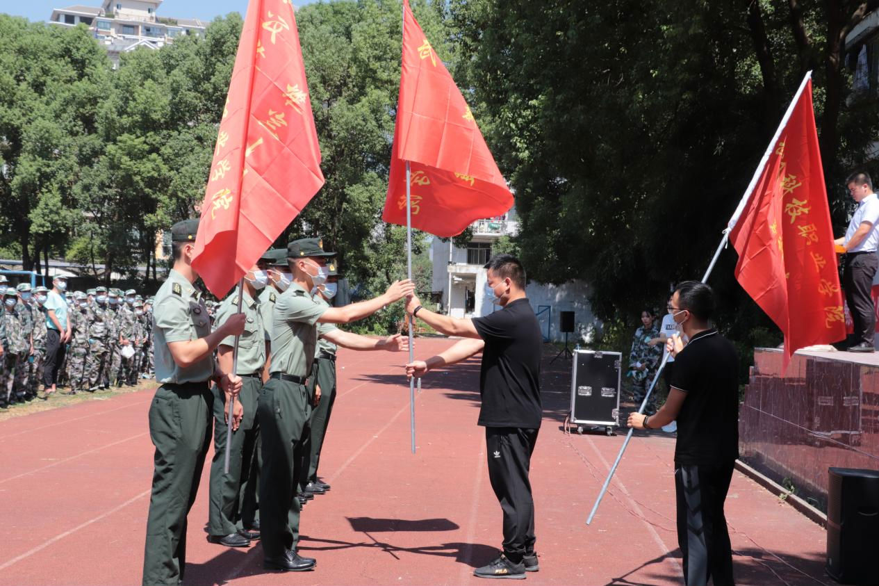 Beat365官网新生军训开营仪式圆满落幕