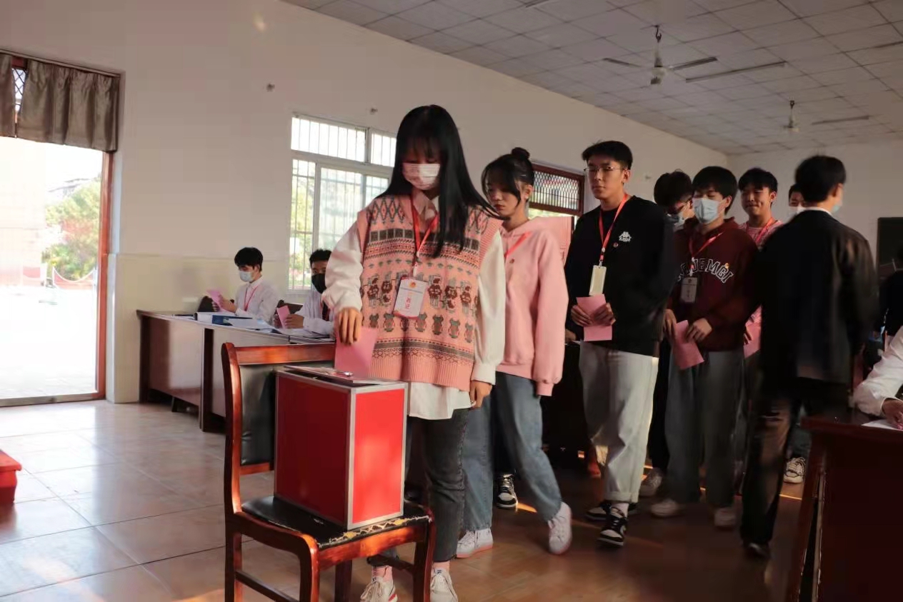 Beat365官网第十次学生代表大会隆重召开！